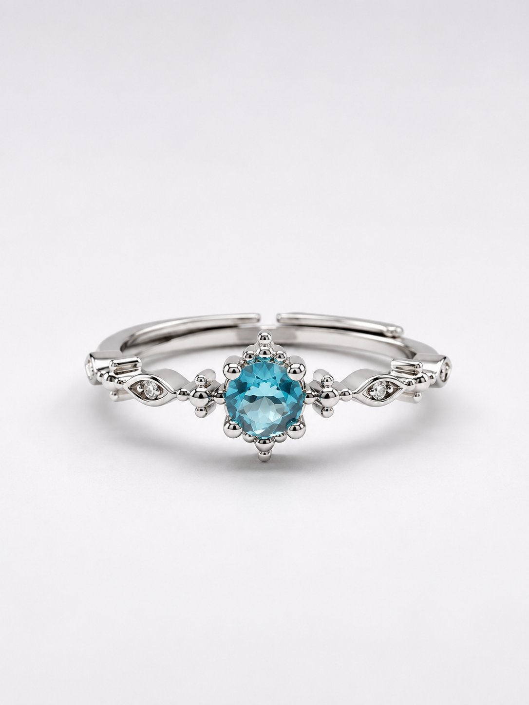 Elegant Snowflake Ring