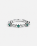 Elegant Green Ring