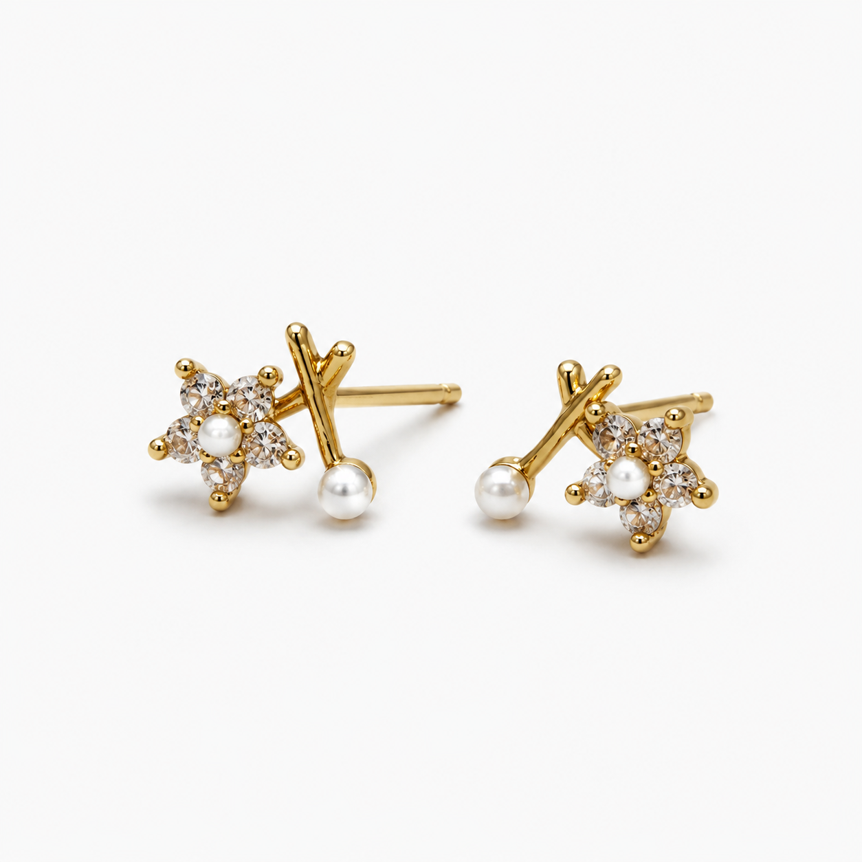 Silver Needle Zircon Flower Earrings