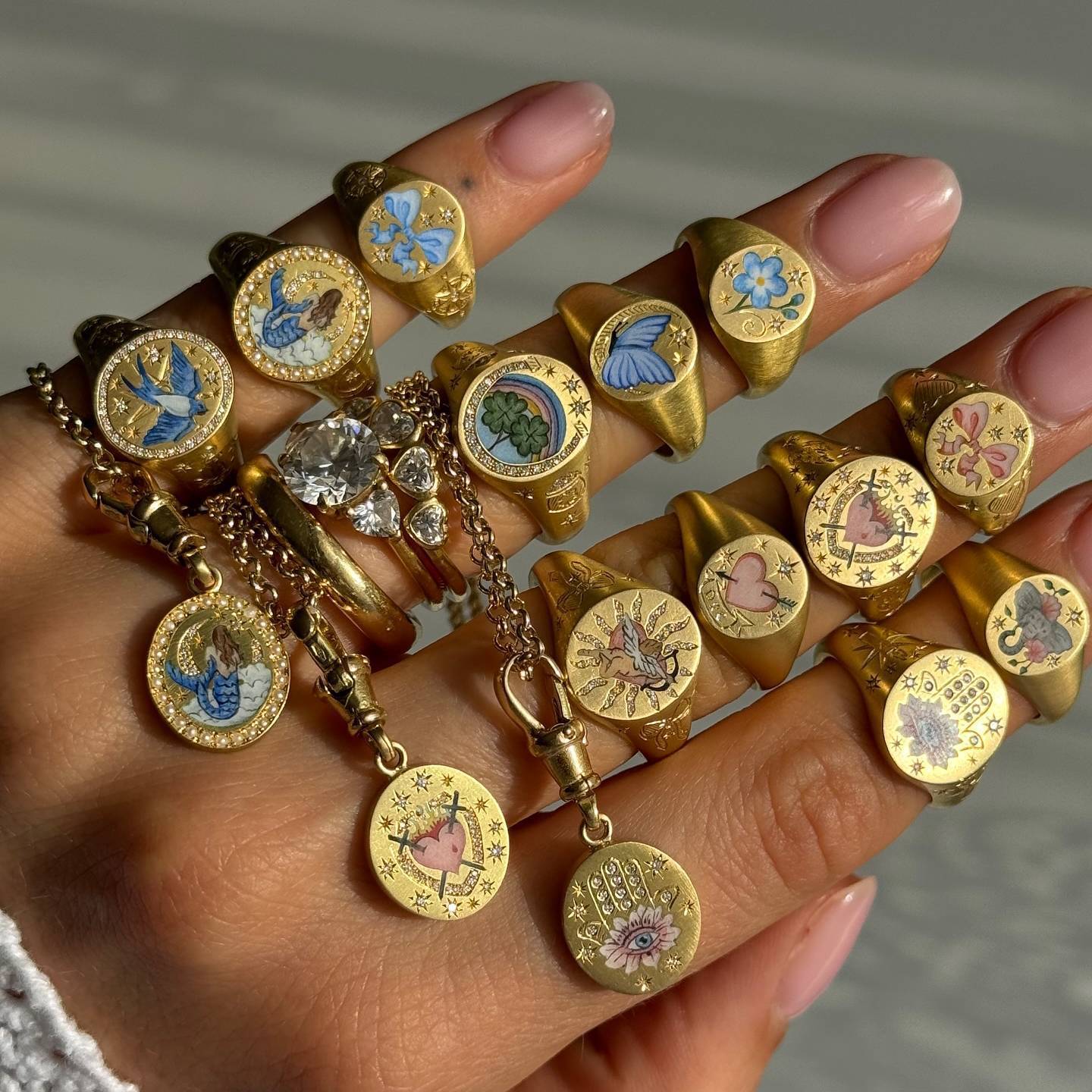 Elegant Lucky Ring