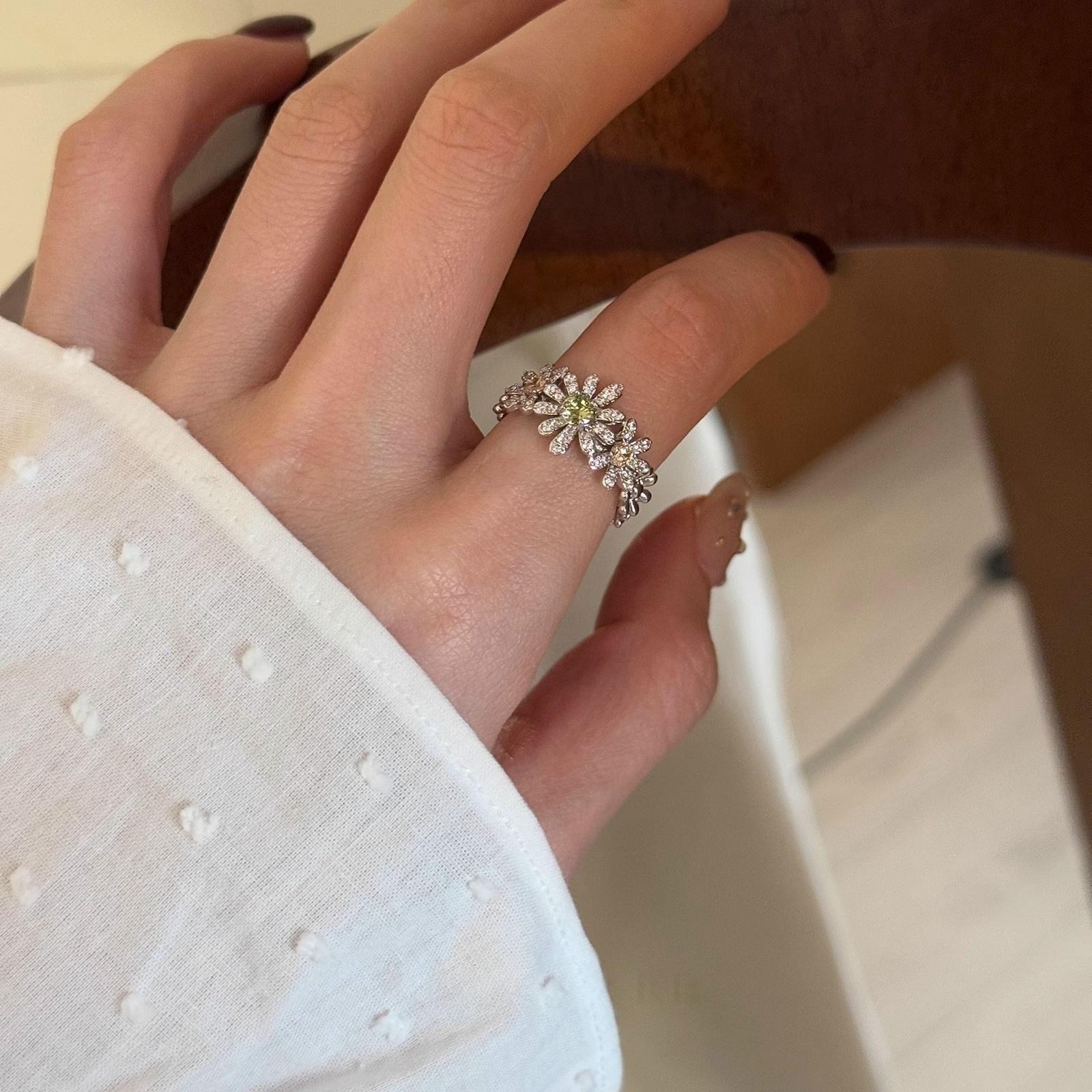 Romantic Zircon Ring