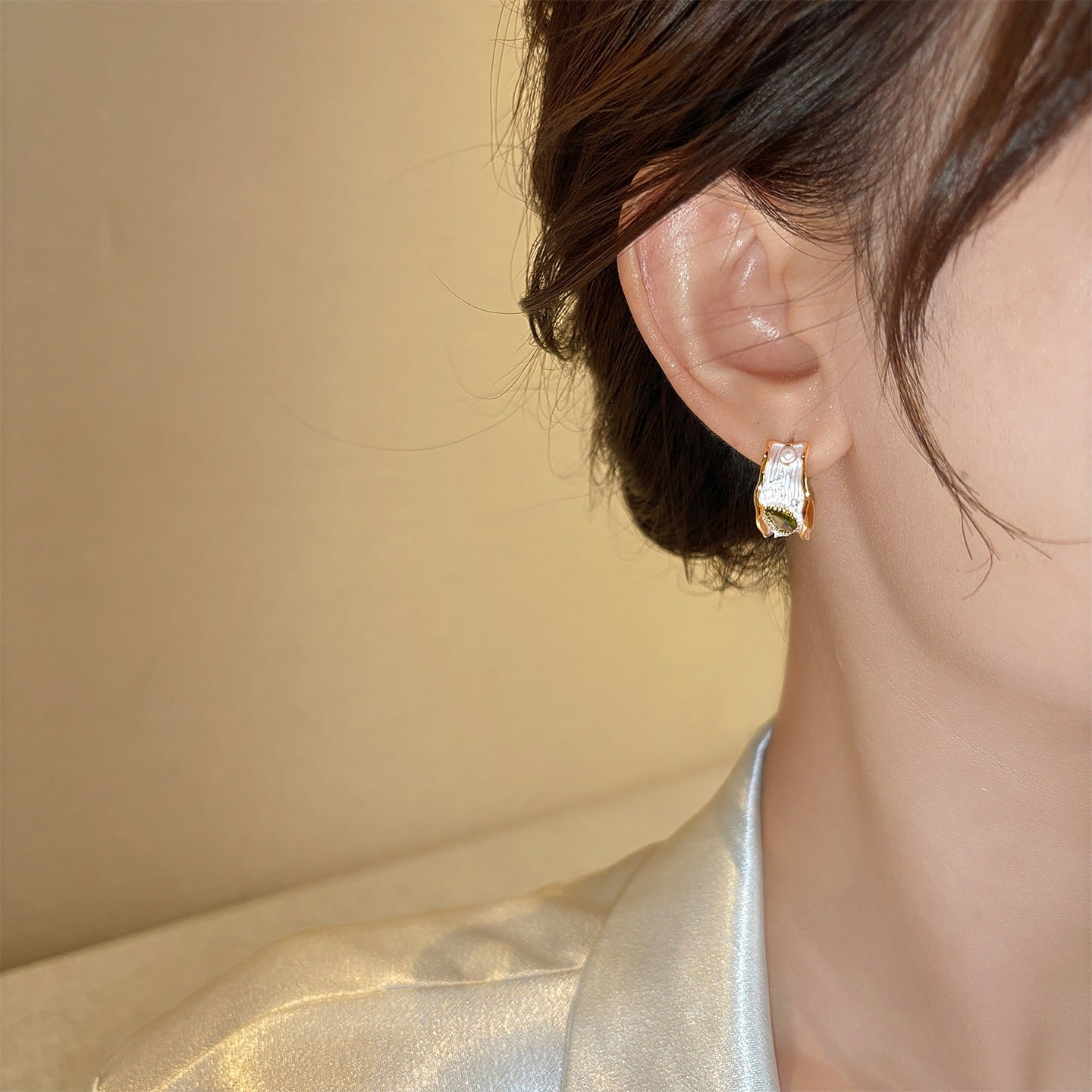 Elegant Zircon Earrings