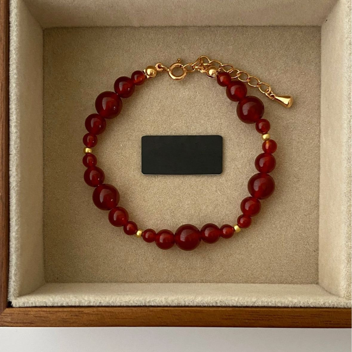 Elegant Pearl Bracelet