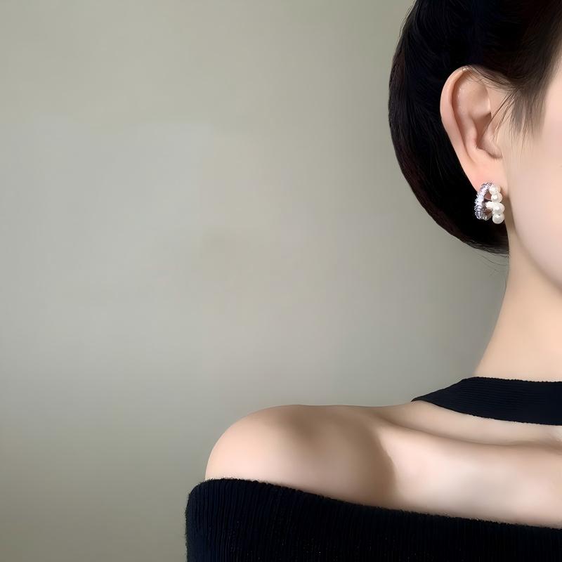 Elegant Pearl Earrings
