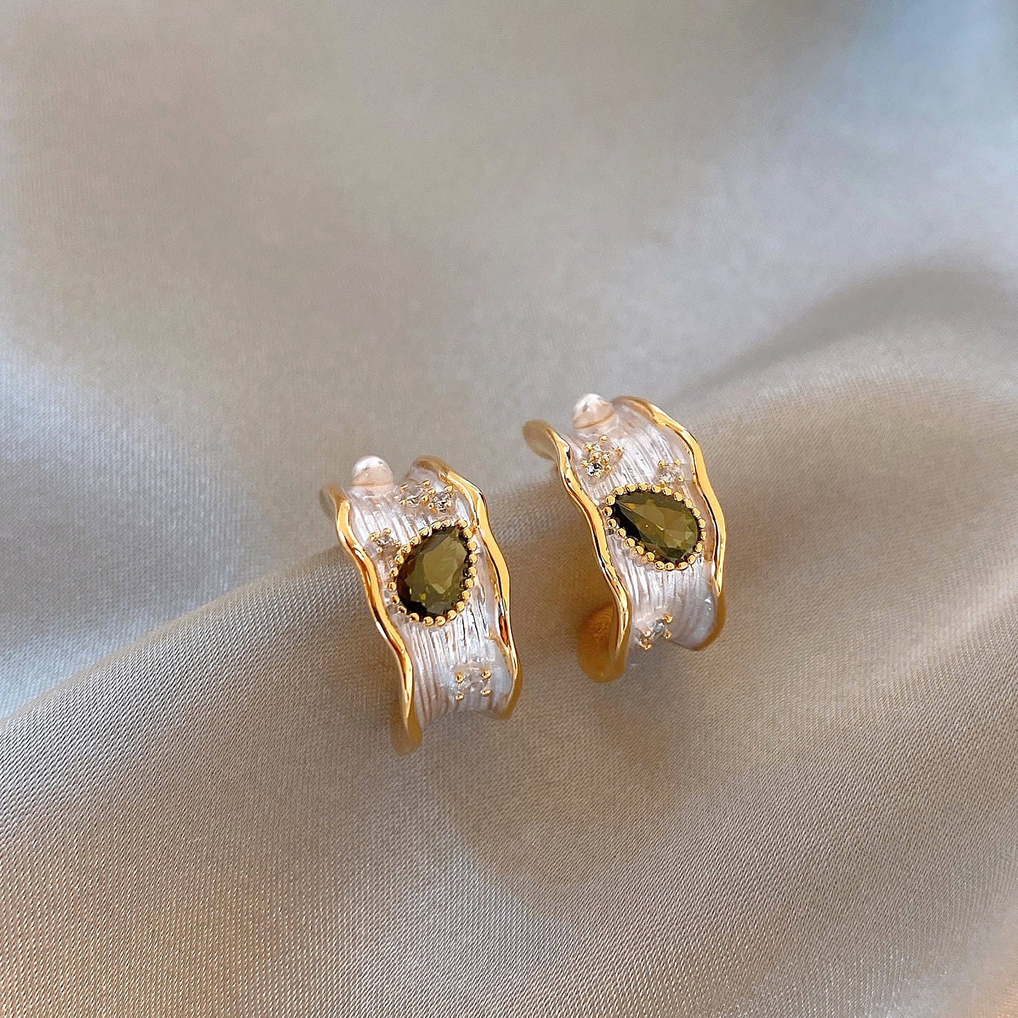 Elegant Zircon Earrings